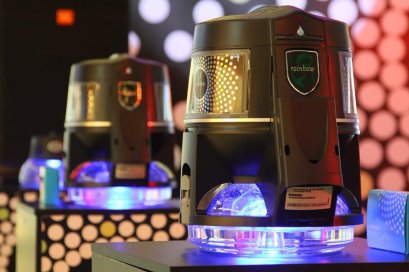 เครื่องเดียวจบครบทุกกระบวนความทั้งดูดฝุ่นและฟอกอากาศในบ้านให้บริสุทธิ์ด้วยระบบน้ำหนึ่งเดียวในโลก