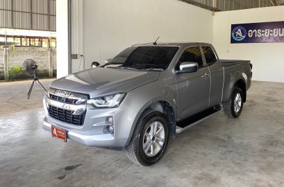 ISUZU D-MAX SPACECAB HI-LANDER 1.9 L DA Ddi M/T 2020