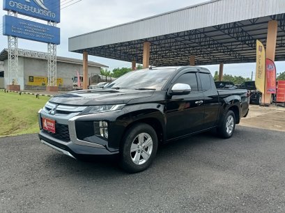 MITSUBISHI TRITON MEGACAB 2.5 GLX M/T 2022