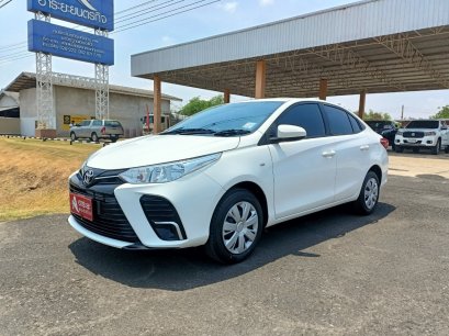 TOYOTA YARIS ATIVE 1.2 ENTRY A/T 2022*