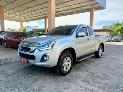 ISUZU D-MAX SPACECAB HI-LANDER 1.9 L Ddi M/T 2017