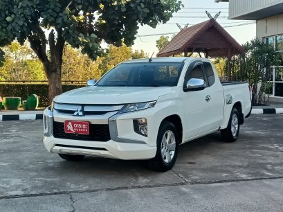 MITSUBISHI TRITON MEGACAB 2.5 GLX DID M/T 2022