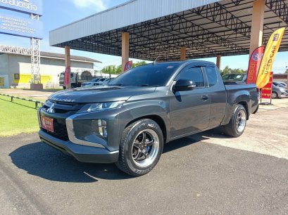 MITSUBISHI TRITON MEGACAB 2.5 GLX M/T 2022