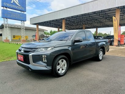 MITSUBISHI TRITON MEGACAB 2.5 GLX M/T 2022