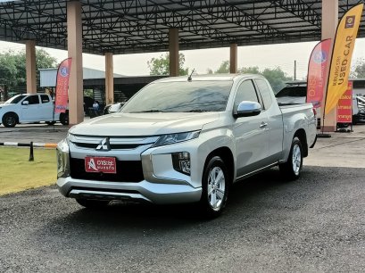 MITSUBISHI TRITON MEGACAB 2.5 GLX DID M/T 2022