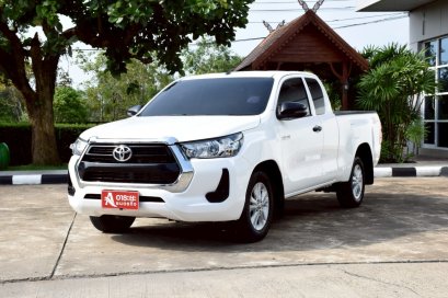 TOYOTA HILUX REVO SMARTCAB 2.4 MID Z EDITION M/T 2024*
