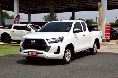 TOYOTA HILUX REVO SMARTCAB 2.4 MID Z EDITION M/T 2022*