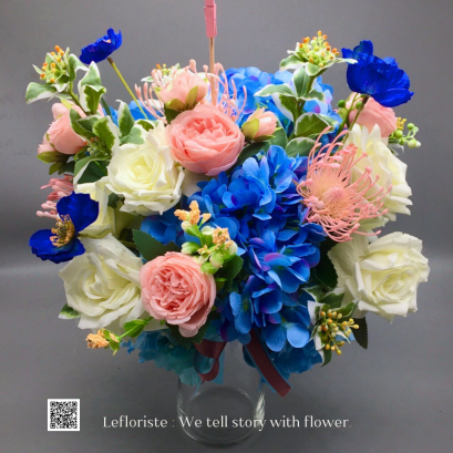 แจกันดอกไม้ประดิษฐ์ ของขวัญแสดงความยินดี หรือ ตกแต่งสำนักงาน ดีไซน์ Luxury ดอกไม้ประดิษฐ์เกรดพรีเมียม สวยหรูทนทาน สะท้อนรสนิยม"