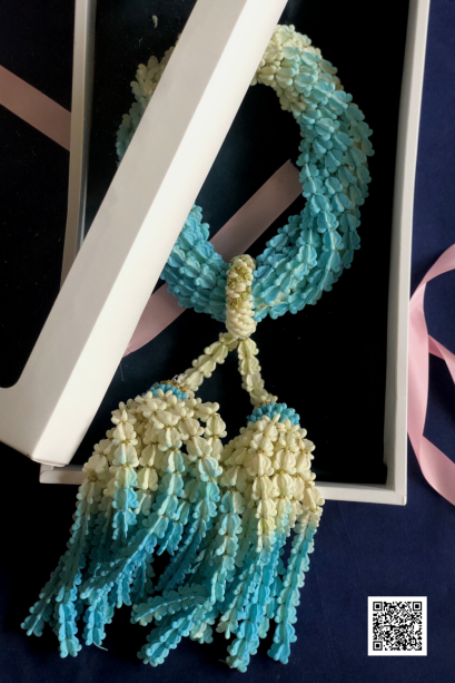 มาลัยดอกไม้สด Be Love พวงมาลัยดอกไม้สดร้อยปราณีต LeFloriste  มาลัยดอกไม้สดพรีเมียม สื่อความรักและความเคารพ