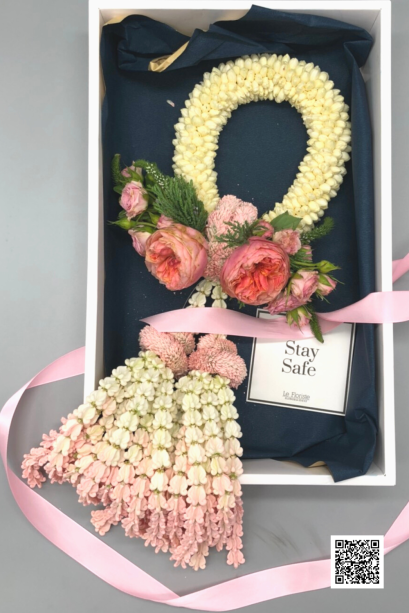 มาลัยดอกไม้สด Be Love พวงมาลัยดอกไม้สดร้อยปราณีต LeFloriste  มาลัยดอกไม้สดพรีเมียม สื่อความรักและความเคารพ