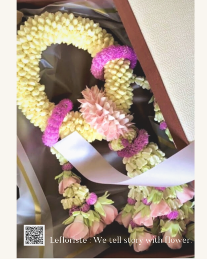 มาลัยดอกไม้สด Be Love พวงมาลัยดอกไม้สดร้อยปราณีต LeFloriste  มาลัยดอกไม้สดพรีเมียม สื่อความรักและความเคารพ