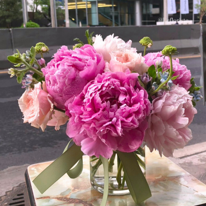 แจกันดอกไม้สด, ซื้อแจกันดอกไม้, สั่งแจกันดอกไม้, แจกันดอกไม้พรีเมียม, ร้านดอกไม้ส่งด่วน, ดอกไม้ตกแต่งบ้าน, ดอกไม้ตกแต่งออฟฟิศ, ร้านดอกไม้, แจกันดอกไม้, สั่งแจกันดอกไม้, ส่งแจกันดอกไม้, ร้านดอกไม้ใกล้ฉัน, ร้านดอกไม้ในกรุงเทพ, ร้านดอกไม้บางพลัด,แจกันดอกไม้แ