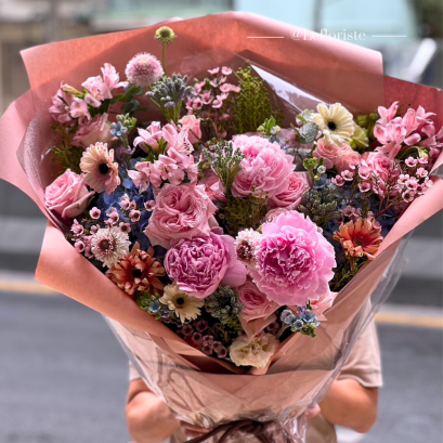 ช่อดอก Peony สีชมพู พรีเมียม Le Floriste จัดส่งด่วน