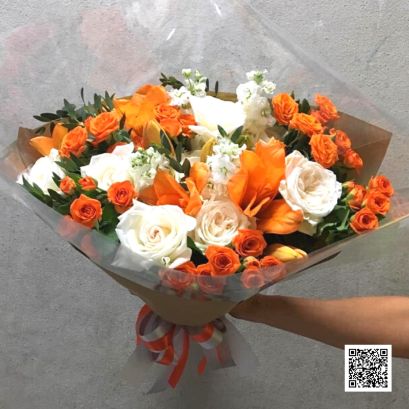 ช่อดอกไม้พรีเมียม ที่รังสรรค์อย่างพิถีพิถัน สั่งดอกไม้ Le Floriste จัดส่งถึงมือผู้รับอย่างรวดเร็วและปลอดภัย"