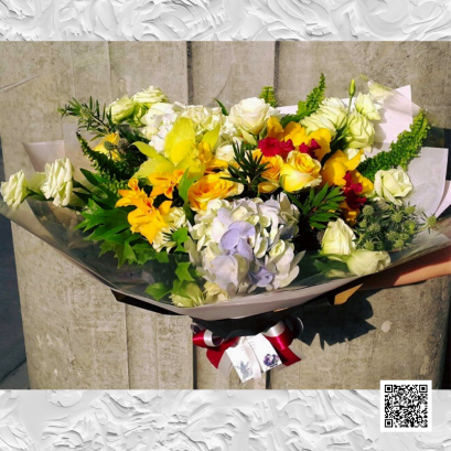 ช่อดอกไม้พรีเมียม ที่รังสรรค์อย่างพิถีพิถัน สั่งดอกไม้ Le Floriste จัดส่งถึงมือผู้รับอย่างรวดเร็วและปลอดภัย
