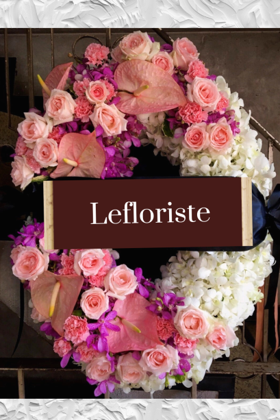 พวงหรีดดอกไม้สดพรีเมียม Le Floriste | บริการส่งด่วนถึงวัดทั่วกรุงเทพฯ | แสดงความอาลัยอย่างสง่างาม