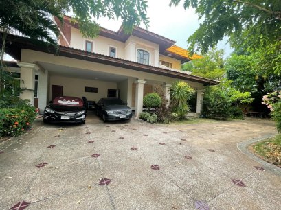 บ้านสวยริมทะเลสาป!! ขายบ้านเดี่ยว 2 ชั้น ขนาดใหญ่ พื้นที่ 286 ตรว. หมู่บ้าน เคซี เลควิว รามคำแหง 118 รถไฟฟ้าสายสีส้ม สัมมากร !!