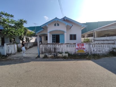House for sale 48 sq.wah Naphapan Land Village Phlu Ta Luang Soi 4 Sattahip , Near U-Tapao Airport