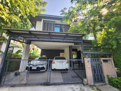 Rare Corner unit! The best deal ever . Mathana Onnut-Wongwan3 93 Sq.wah 185 Sq.m
