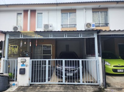 The Best deal ever! Town house 16 Sq.wah , Baan Pruksa 77/1