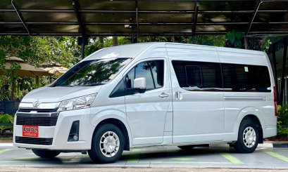 TOYOTA COMMUTER 2.8 M/T 2019 สีเทา (LM0191) 10-11