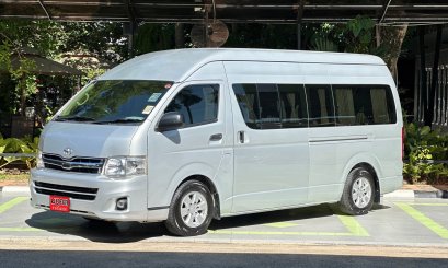 TOYOTA HIACE COMMUTER 2.5 D4D M/T 2012 สีเทา (LM0199) 4-5