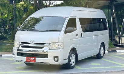 TOYOTA COMMUTETR 3.0 M/T 2017 สีเทา (LM0361) 7-8