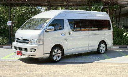 TOYOTA COMMUTER 2.5 D4D M/T 2010 สีเทา (LN0338) 3-4