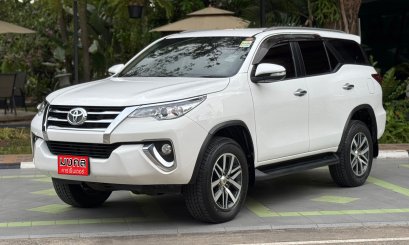 TOYOTA FORTUNER 2.4 G M/T 2015 สีขาว (LN0053) 6-7