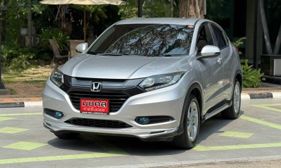 HONDA HR-V 1.8 E A/T 2016 สีเทา (LN0073) 4-5