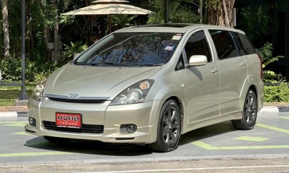 TOYOTA WISH 2.0 Q LIMITED WAGON  A/T 2005 สีน้ำตาล   (LN0095 ) 1-2