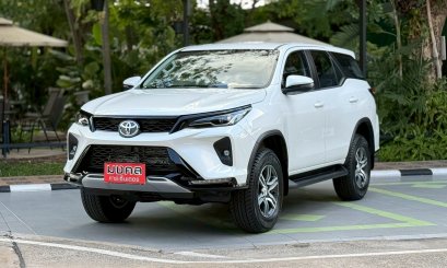 TOYOTA FORTUNER LEADDER S A/T 2025 สีขาว (LN0118) 10-11