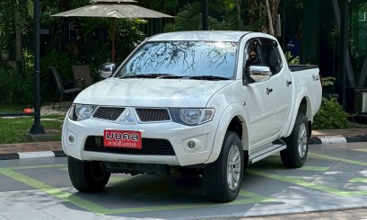 MITSUBISHI TRITON DOUBLE CAB PLUS VG TURBO M/T 2014 สีขาว (LN0154) 2-3