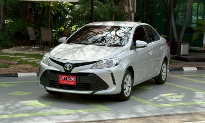TOYOTA VIOS 1.5 ENTRY A/T 2019 สีเทา (LN0156) 3-4