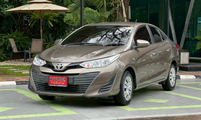 TOYOTA YARIS ATIV 1.2 J A/T 2018 สีน้ำตาล (LN0182) 2-3
