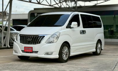 HYUNDAI GRAND STAREX 2.5 VIP A/T 2015 สีขาว (LN0200) 7-8