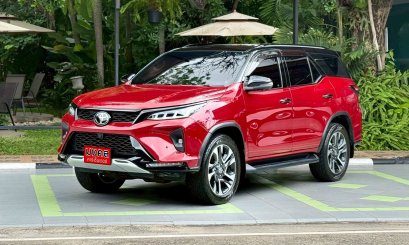 TOYOTA FORTUNER LEGENDER 2.4 A/T 2021 สีแดง (LN0206) 8-9