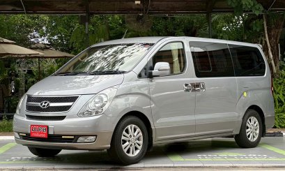 HYUNDAI H-1 2.5 DELUXE A/T 2013 สีเทา (LN0241) 4-5