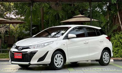 TOYOTA YARIS 1.2 ENTRY A/T 2020 สีขาว (LN0270) 3-4