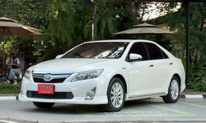 TOYOTA CAMRY HYBRID 2.5 CD A/T 2012 สีขาว (LN0302) 3-4