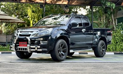 ISUZU D-MAX SPACE CAB 2.5 4WD V-CROSS M/T 2016 สีดำ (LN0303) 3-4