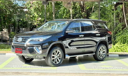 TOYOTA FORTUNER 2.4 V A/T 2019 สีดำ (LN0335) 9-10