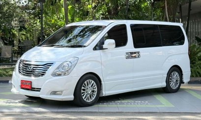 HYUNDAI GRAND STAREX 2.5 VIP A/T 2015 สีขาว (LN0352) 6-7