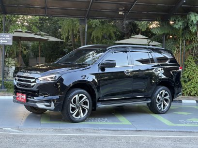 ISUZU MU-X 3.0 ULTIMATE A/T 2021 สีดำ ( LP0010 ) 7-8