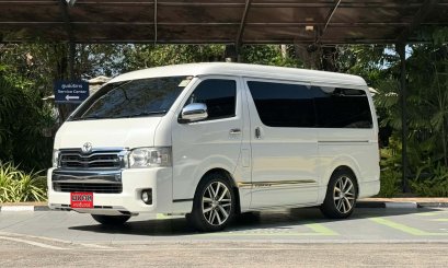 TOYOTA VENTURY 3.0 G A/T 2014 สีขาว (LP0023) 5-6