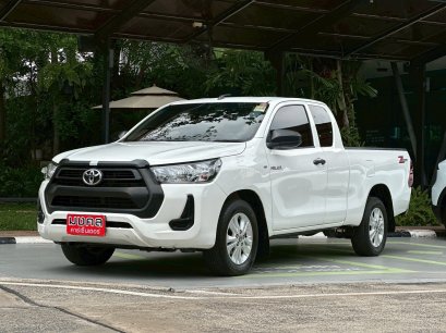 TOYOTA REVO SMART CAB 2.4 Z ZEDITTION M/T 2020 สีขาว ( LP0024 ) 3-4