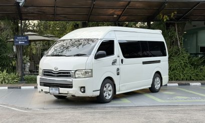 TOYOTA COMMUTER 2.7 M/T 2009 สีขาว ( LP0045 ) 1-2