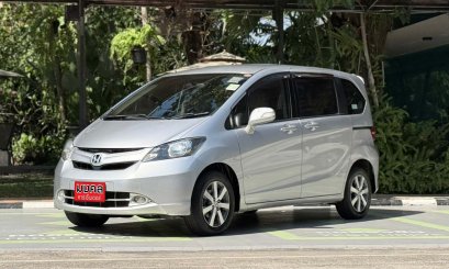 HONDA FREED 1.5 E A/T 2011 สีเทา (LP0047) 2-3