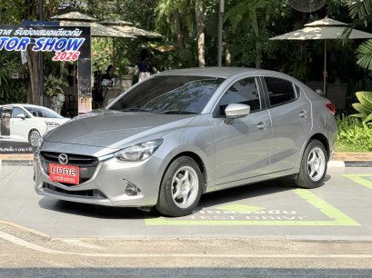 MAZDA 2 1.3 HIGH CONNECT A/T 2017 สีเทา ( LP0102 ) 2-3