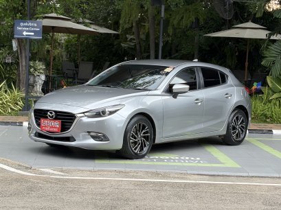MAZDA 3 2.0 S SPORT A/T 2017 สีเทา ( LP0138 ) 3-4